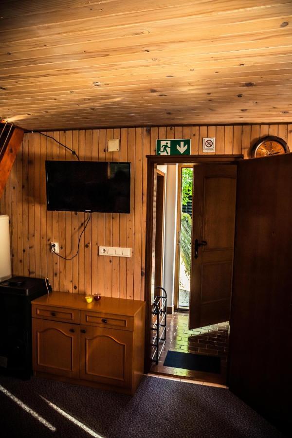 Kuca Za Odmor, Ferienhaus, Holiday Home Rugas Orahovica Exterior foto